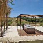 Cirera Sicily בית כפרי